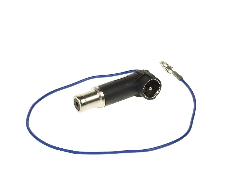 Mengenrabatt Autoradio Antennen Adapter Phantomspeisung mit neue DIN Antennenstecker