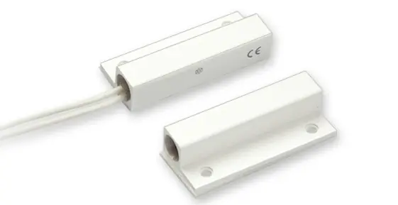 Magnetkontakt Reedkontakt Mini Reedschalter 34x14x9mm NO im Auslieferzustand Geld-Zurück-Garantie