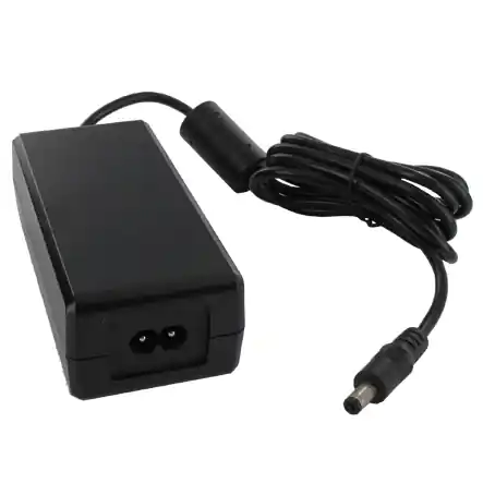 12V Netzteil 12V 60W 5A Stecker 5,5x2,1mm Eingang 230V C8 Eurobuchse Abverkauf