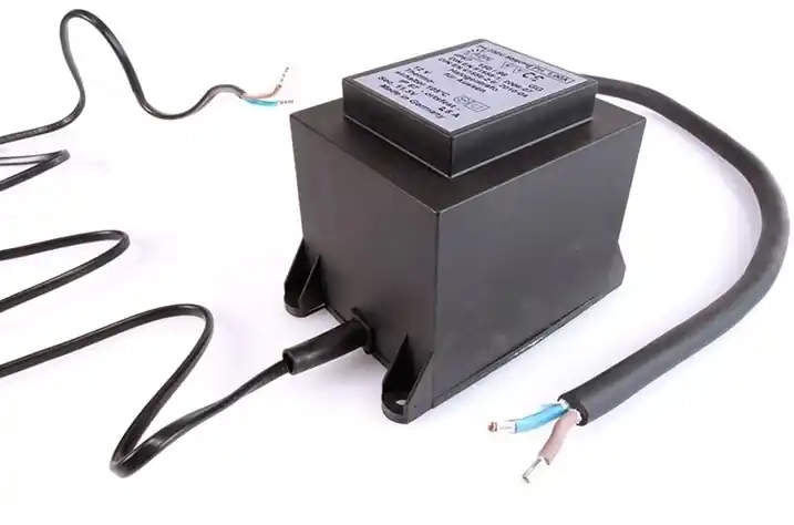 12VAC Trafo 12V 300VA 25A IP67 Outdoor Eingang 230V Must-Have