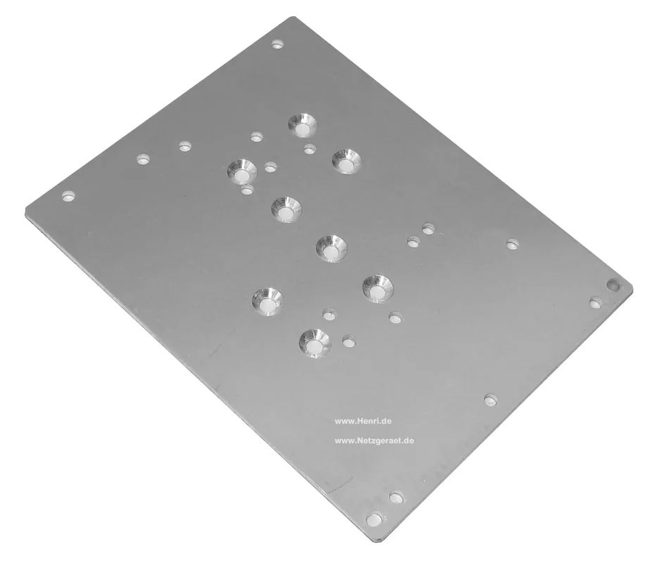 Mega-Angebot Montageplatte zu Schaltnetzteilen Universal 130x104mm