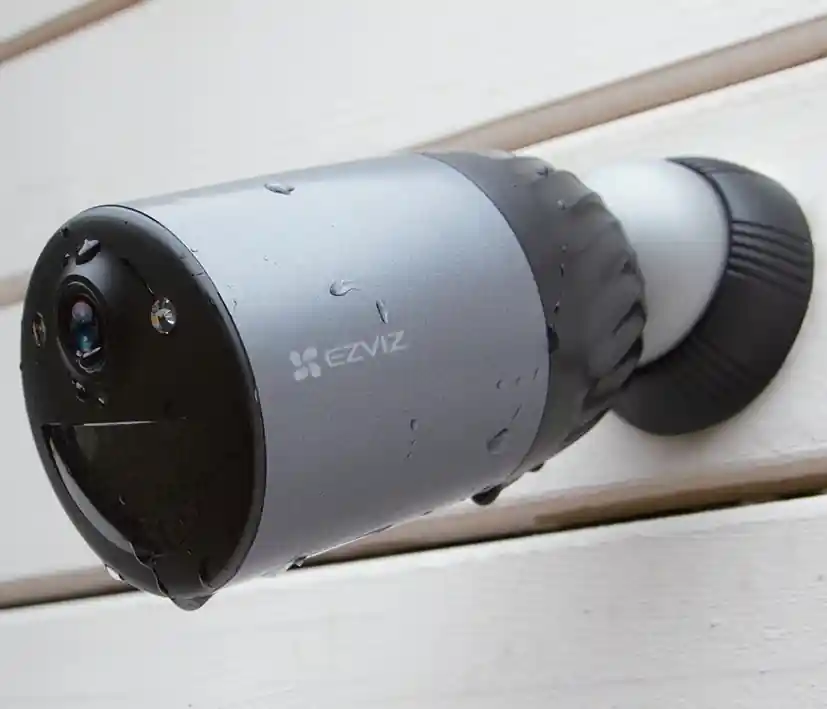 4MP WLAN WiFi Kamera Akkubetriebene Kamera mit 32GB Speicher APP Letzte Chance