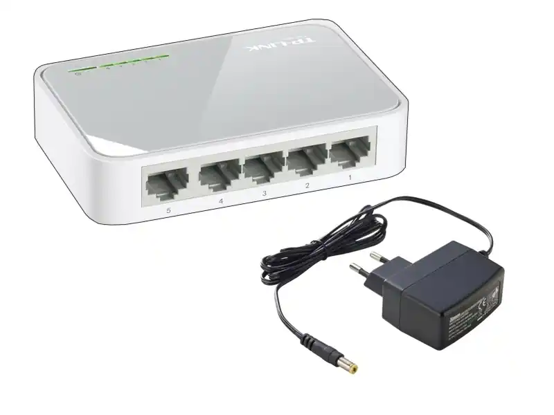 Saisonangebot LAN RJ45 Switch 5Port Desktop SF 10/100Mbit mit 230VAC-Netzteil